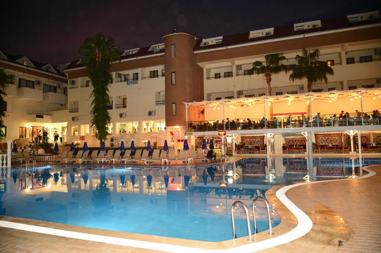 Side Yesiloez Hotel Exterior photo