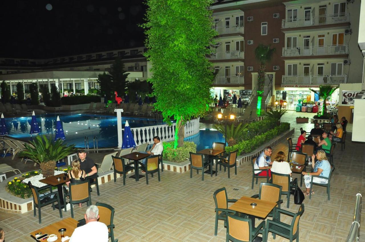 Side Yesiloez Hotel Exterior photo
